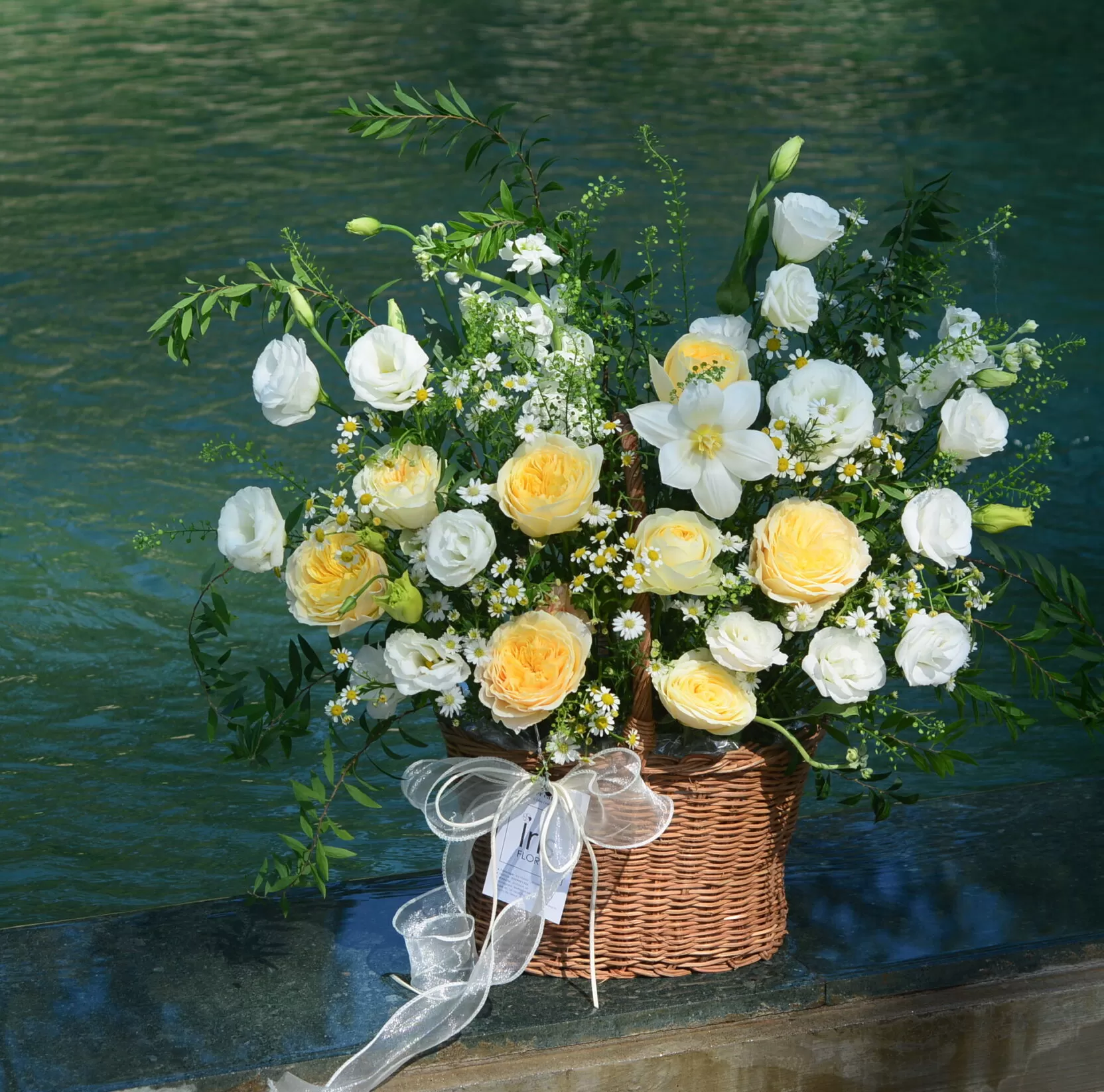 Giỏ mây size lớn – Tone Vàng cam